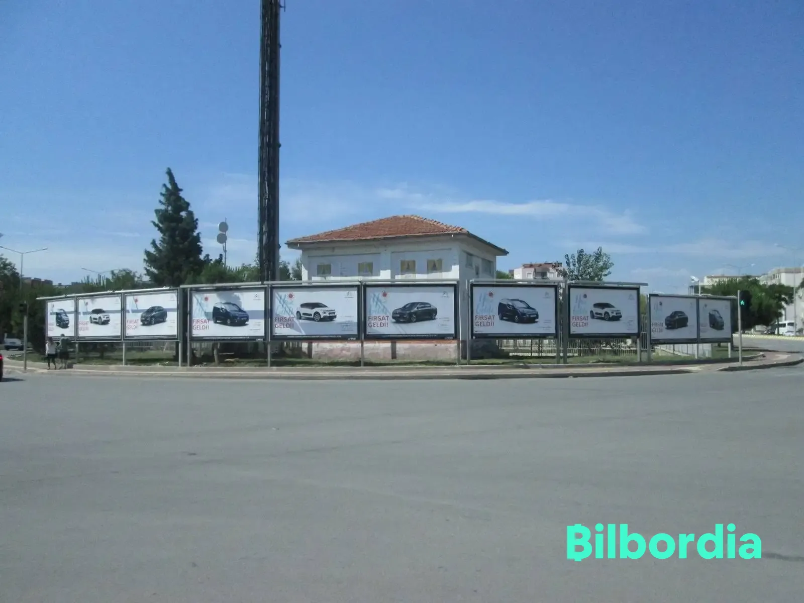 B04 | Çanakkale Troypark Avm Karşısı Haftalık Billboard Reklamı - Kuva 1
