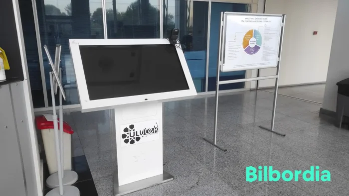 ULU02 | ULUTEK Teknokent İçi Turnike Bilgilendirme Dijital Ekran Reklamı - Image 1