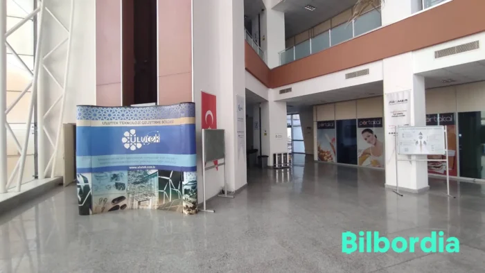 ULU20 | ULUTEK Etkinlik Fotoğraf Çekimi Arka Fonu Reklamı - Image 1